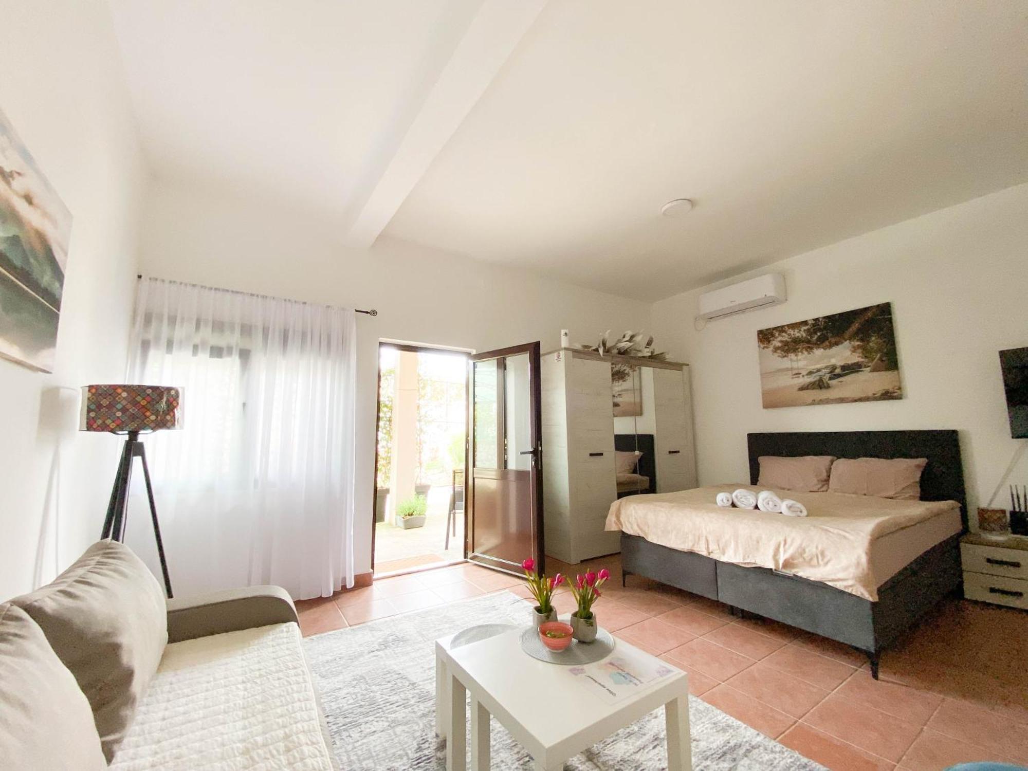 Olive Apartment Podgorica Kültér fotó